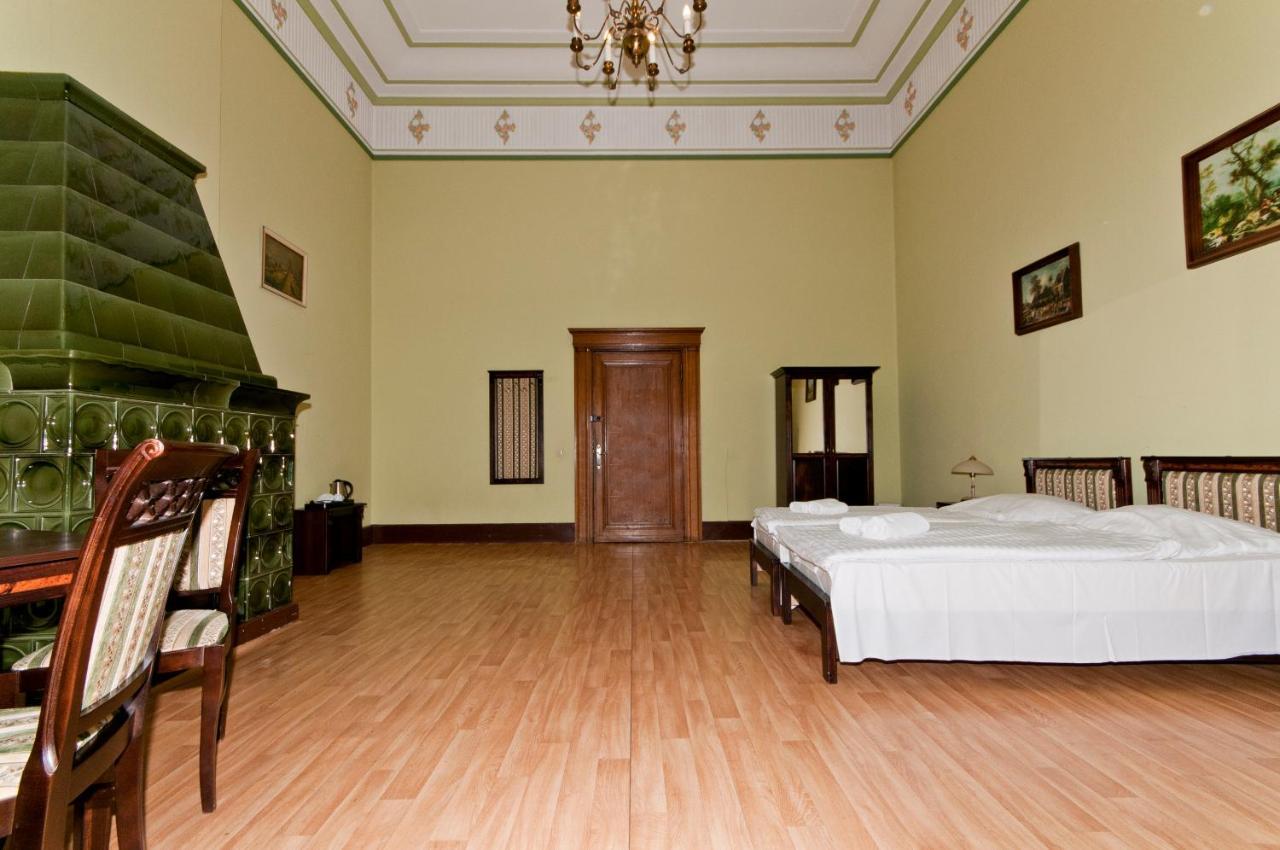 Hôtel Moszna Zamek Extérieur photo